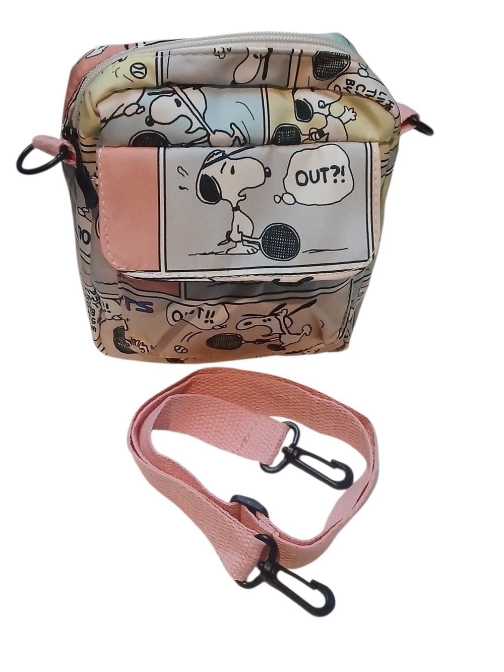 Peanuts -NWT, Snoopy Playing Tennis on Crossbody Bag,Lined,Zipper,Outside Pocket